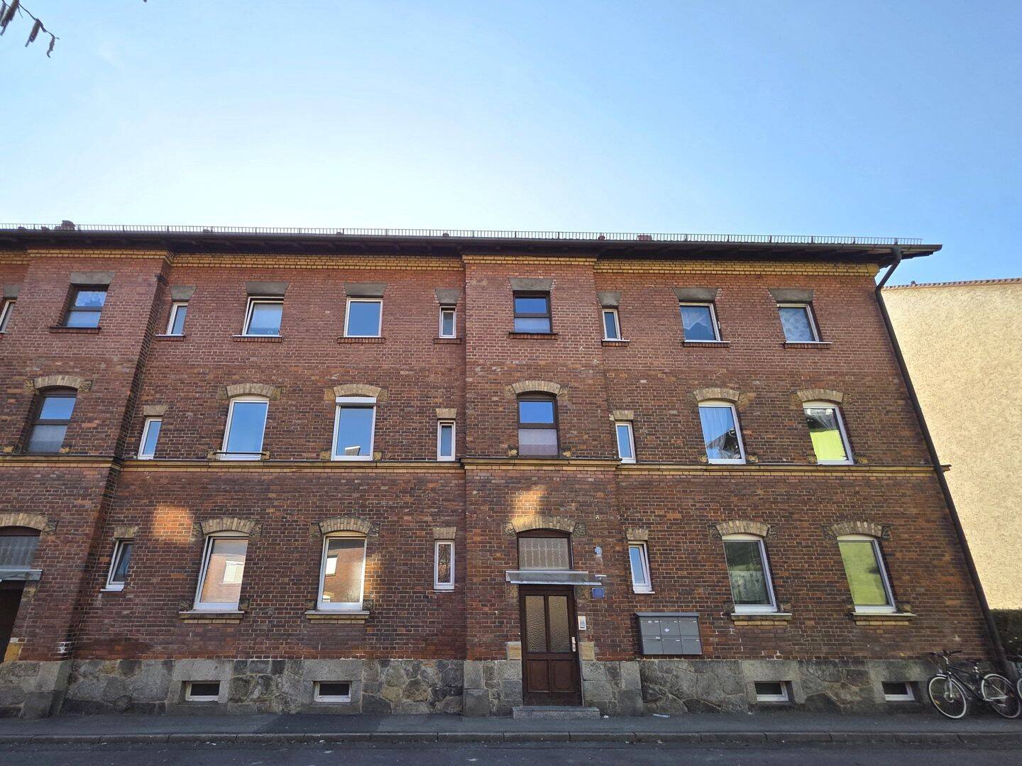 Immobilie in Weiden in der Oberpfalz - 2-Zimmer-Wohnung in zentrumsnaher Lage - Bild 0