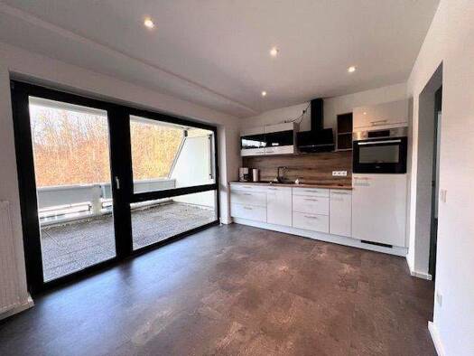 Wohnung zum Kauf 190.000 € 3 Zimmer 100 m² 5. Geschoss frei ab sofort Schafbrücke Saarbrücken 66121