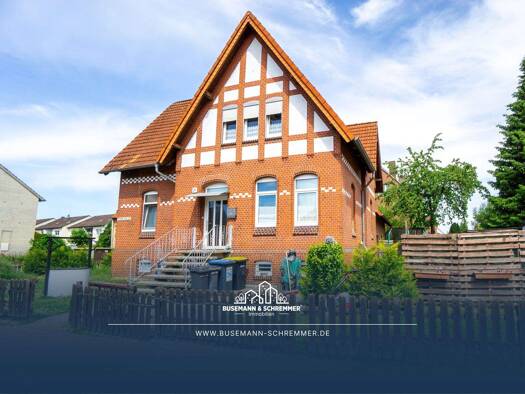 Mehrfamilienhaus zum Kauf 395.000 € 9 Zimmer 210 m² 736 m² Grundstück Berenbostel Garbsen 30827