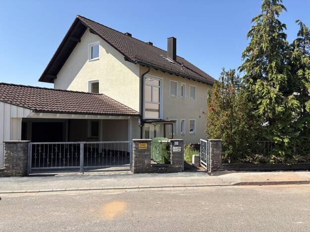 Wohnung zur Miete 900 € 3 Zimmer 82 m² Allersberg Allersberg 90584