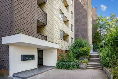 Wohnung zur Miete 1.250 € 4 Zimmer 100,7 m² 2. Geschoss frei ab sofort Schallershofer Str. 46a Steinforst Erlangen 91056