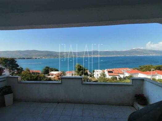 Wohnung zum Kauf 350.000 € 5 Zimmer 140 m² 2. Geschoss Trogir
