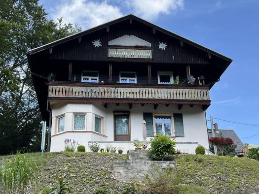Einfamilienhaus zum Kauf 340.000 € 7 Zimmer 167,3 m² 1.700 m² Grundstück Klingenthal 08248