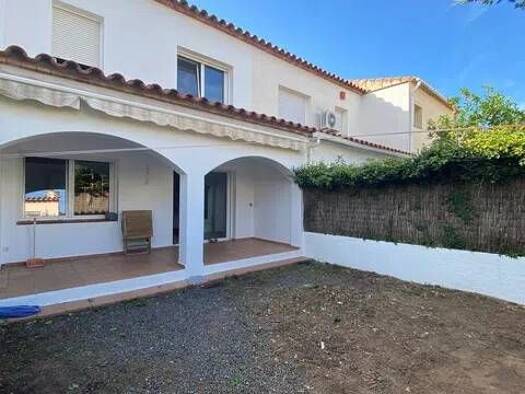 Chalet zum Kauf 390.000 € 4 Zimmer 181 m² Calle De La Riera Ginjolers, 174 Roses 17480