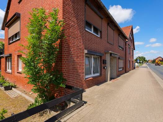 Mehrfamilienhaus zum Kauf 299.990 € 8 Zimmer 213 m² 312 m² Grundstück Groß Lafferde Ilsede 31246