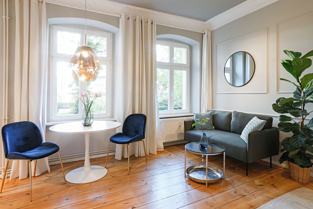 Wohnung zur Miete Wohnen auf Zeit 1.391 € 1 Zimmer 40 m²<br/>Wohnfläche ab sofort<br/>Verfügbarkeit Bänschstr. Friedrichshain Berlin 10247