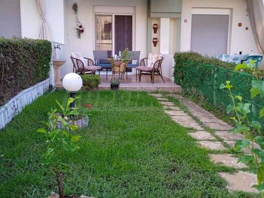 Reihenmittelhaus zum Kauf 230.000 € 80 m² Nikiti
