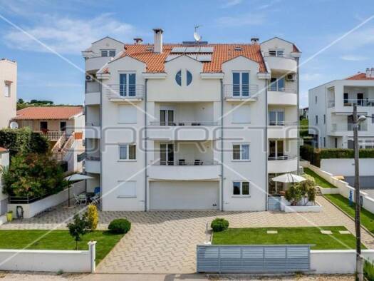 Haus zum Kauf 2.250.000 € 28 Zimmer 822 m² Petrcane - Kozino