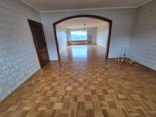 Mehrfamilienhaus zum Kauf 449.000 € 6 Zimmer 243 m² 1.099 m² Grundstück frei ab sofort Buchholz Boppard 56154