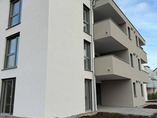 Wohnung zur Miete - Erstbezug 1.150 € 3 Zimmer 104,5 m² 1. Geschoss frei ab sofort Gerolzhofen 97447