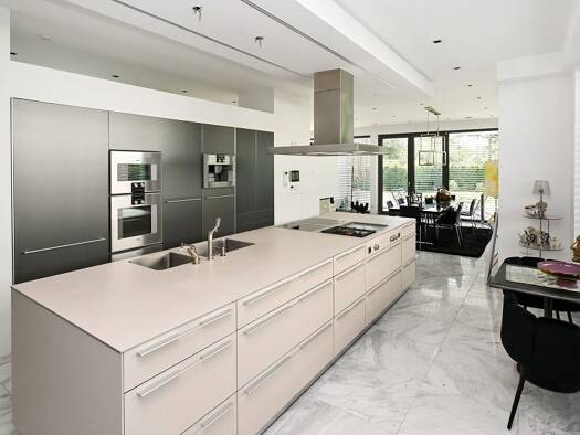 Einfamilienhaus zum Kauf 1.950.000 € 5 Zimmer 240 m² 676 m² Grundstück Kirchrode Kirchrode - Bemerode - Wülferode 30559