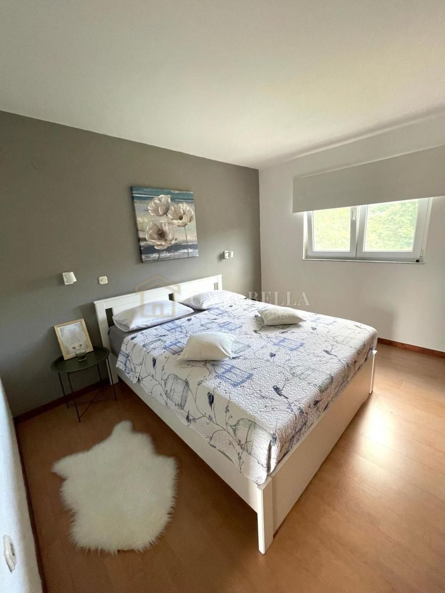 Wohnung zur Miete 350 € 1 Zimmer 35 m²<br/>Wohnfläche 1.<br/>Geschoss Njivice