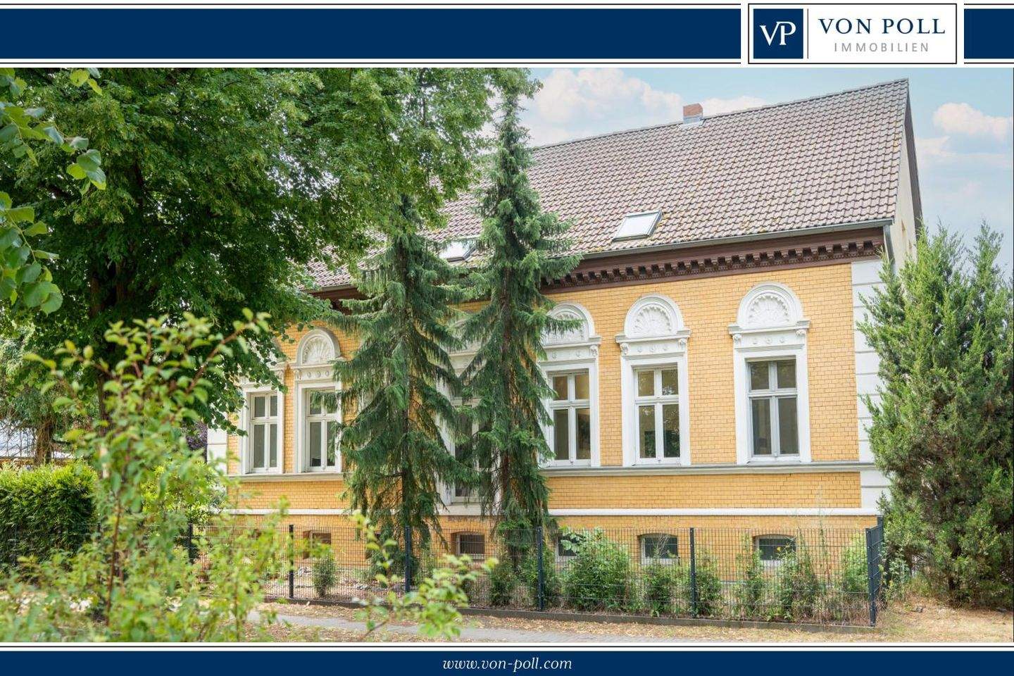 Immobilie in Ludwigsfelde - Stilvolles Einfamilienhaus mit viel Platz in familienfreundlicher Lage - Bild 0