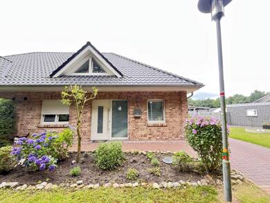 Doppelhaushälfte zum Kauf provisionsfrei 279.000 € 4 Zimmer 111,5 m² 800 m² Grundstück Lathen Lathen 49762