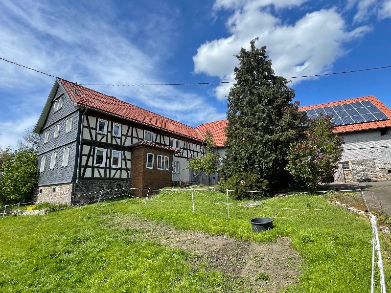 Land-/Forstwirtschaft zum Kauf provisionsfrei 483.000 € 18.891 m²<br/>Grundstück Erlenstraße 14 Zeilbach Feldatal 36325