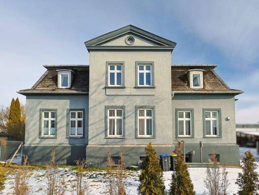 Mehrfamilienhaus zum Kauf 295.000 € 11 Zimmer 350 m² 1.211 m² Grundstück Stavenhagen, Reuterstadt Stavenhagen 17153