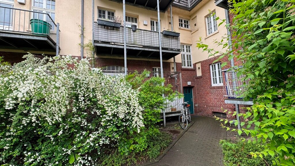 Wohnung zum Kauf provisionsfrei 99.400 € 2,5 Zimmer 66,5 m²<br/>Wohnfläche EG<br/>Geschoss Am Himgesberg 1 Hüttenheim Duisburg 47259