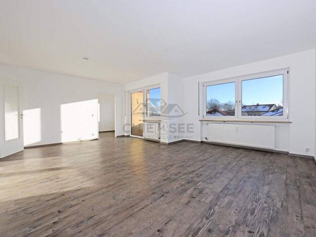 Wohnung zum Kauf 298.000 € 3 Zimmer 72 m² 3. Geschoss frei ab sofort Karl-Merkenschlager-Straße 3 Traunstein 83278