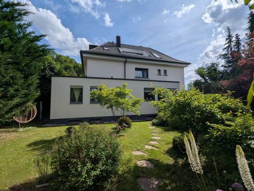 Einfamilienhaus zum Kauf 1.490.000 € 7,5 Zimmer 242,6 m² 995 m² Grundstück Leonberg Leonberg 71229
