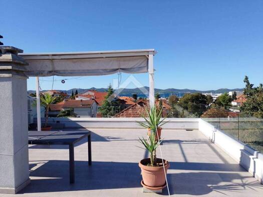 Haus zum Kauf 1.198.000 € 8 Zimmer 280 m² Zadar
