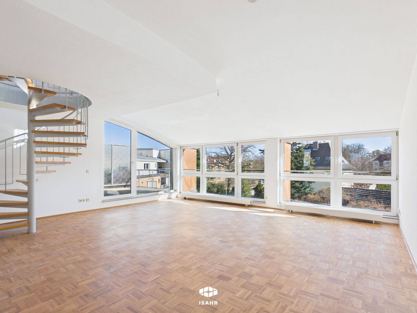 Immobilie in Senftenberg - Modernisierte 4-Zimmer-Maisonettewohnung mit Terrasse und Garage - nur 350 m zum Senftenberger See - Bild 3