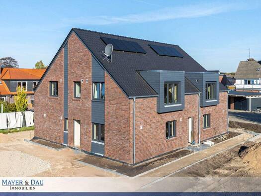 Mehrfamilienhaus zum Kauf 1.100.000 € 12 Zimmer 310 m² 538 m² Grundstück Bockhorn 26345