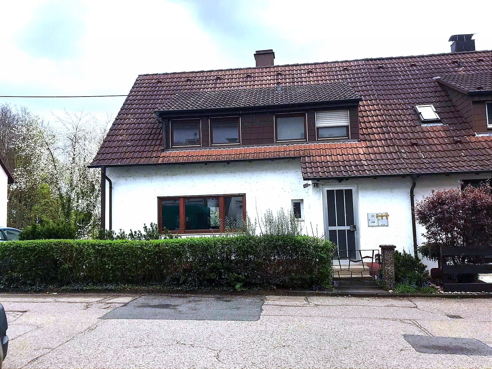 Doppelhaushälfte zum Kauf provisionsfrei 445.000 € 4,5 Zimmer 120 m²<br/>Wohnfläche 301 m²<br/>Grundstück ab sofort<br/>Verfügbarkeit Junkersstr. Wernau (Neckar) 73249