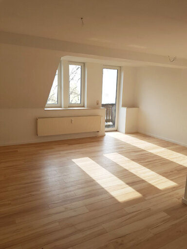 Wohnung zur Miete 480 € 3 Zimmer 89 m² frei ab sofort Döbeln Döbeln 04720