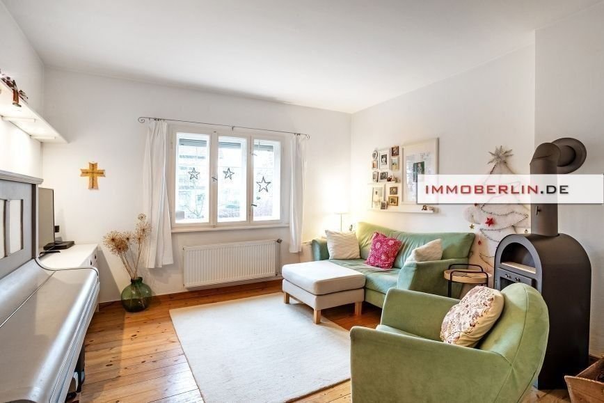 Einfamilienhaus zum Kauf 740.000 € 4 Zimmer 113 m²<br/>Wohnfläche 862 m²<br/>Grundstück ab sofort<br/>Verfügbarkeit Kladow Berlin 14089