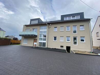 Wohnung zur Miete 870 € 2 Zimmer 64,5 m² Dachgeschoss, EG frei ab 15.12.2025 Fröbelstraße 16 Zewen Trier 54294