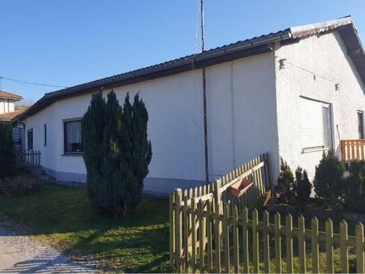 Einfamilienhaus zum Kauf 248.000 € 5 Zimmer 150 m² 635 m² Grundstück Heuchelheim Elbtal 65627