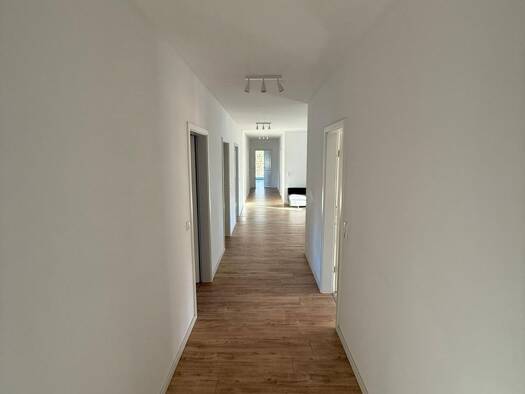 Terrassenwohnung zur Miete 1.050 € 4 Zimmer 150 m² Geschoss -1/1 frei ab 01.03.2026 Krampfer Plattenburg 19339