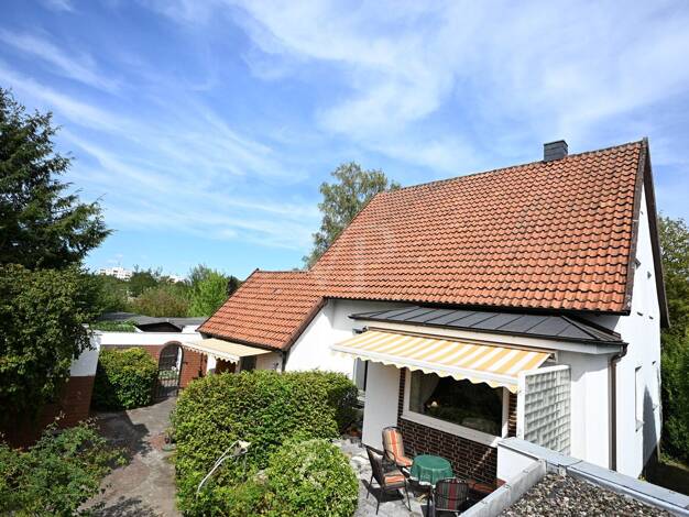 Mehrfamilienhaus zum Kauf 369.000 € 6 Zimmer 142 m² 910 m² Grundstück Grasdorf Laatzen 30880