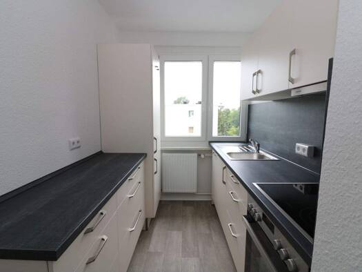 Wohnung zur Miete 469 € 3 Zimmer 58,3 m² 4. Geschoss Maxim-Gorki-Straße 55 Freiberg 09599