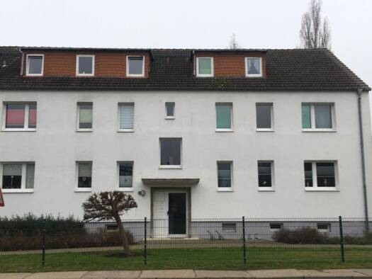 Wohnung zur Miete 350 € 3 Zimmer 50 m² 2. Geschoss frei ab 01.01.2026 Jahnstr. 103 Jahnviertel Neubrandenburg 17033