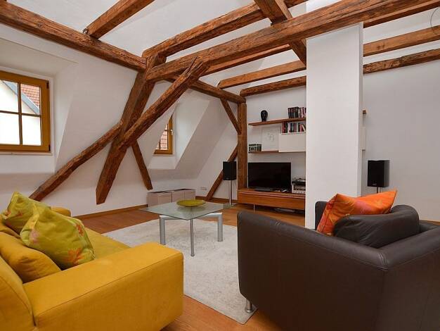 Haus zur Miete 1.295 € 4 Zimmer 120 m² frei ab 01.10.2026 Ochsenfurt Ochsenfurt 97199