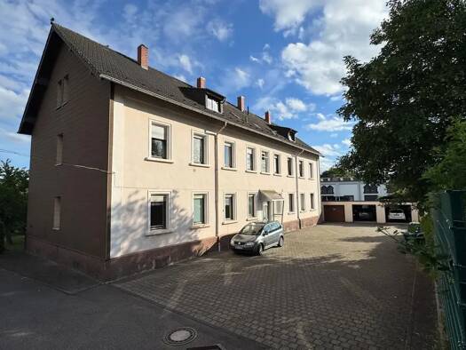 Wohnung zur Miete 790 € 4 Zimmer 100 m² Geschoss 2/3 frei ab sofort Rischbachstraße 42 St. Ingbert Sankt Ingbert 66386