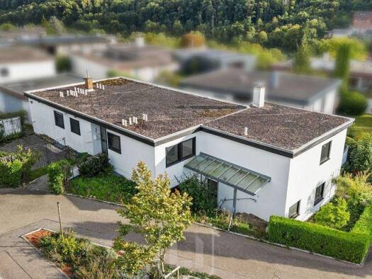 Einfamilienhaus zum Kauf 449.000 € 8 Zimmer 215,7 m² 476 m² Grundstück Aurich Vaihingen an der Enz 71665