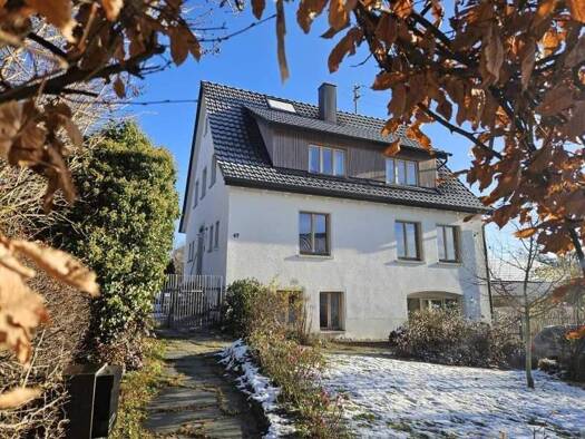 Haus zum Kauf 585.000 € 7 Zimmer 184 m² 1.194 m² Grundstück Leidringen Rosenfeld Leidringen 72348