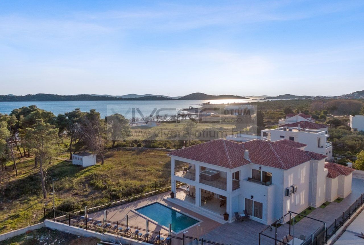 Haus zum Kauf 4.085.000 € 7,5 Zimmer 530 m²<br/>Wohnfläche 1.000 m²<br/>Grundstück Vodice center