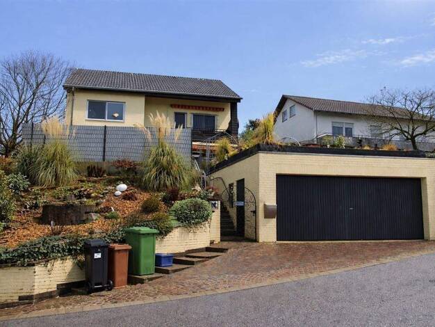 Einfamilienhaus zum Kauf 695.000 € 8 Zimmer 320 m² 578 m² Grundstück Mauer , Baden 69256