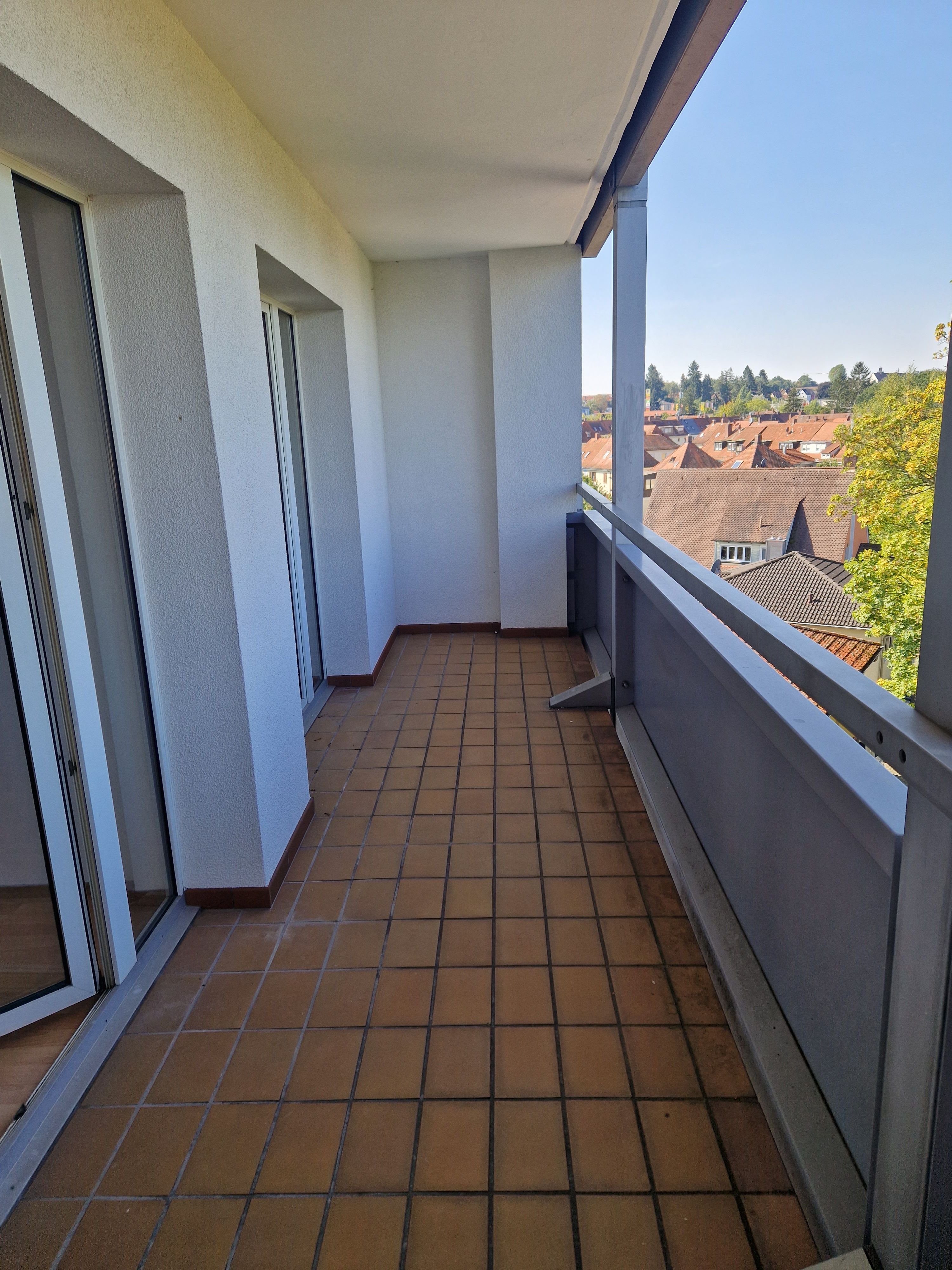 Wohnung zur Miete 590 € 2 Zimmer 60 m²<br/>Wohnfläche 5.<br/>Geschoss ab sofort<br/>Verfügbarkeit Albrecht-Dürer-Str. 1 Zirndorf Zirndorf 90513