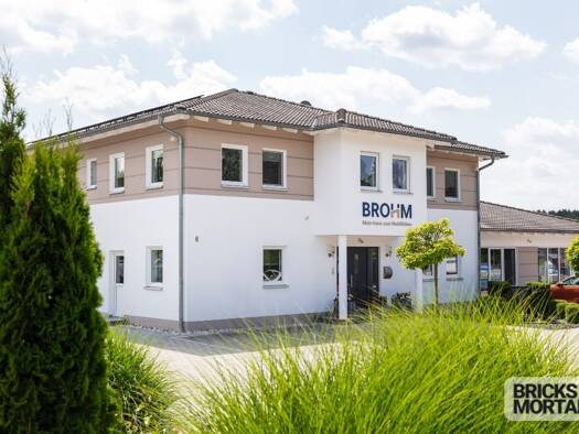 Haus zum Kauf 1.250.000 € 13 Zimmer 497 m² 2.742 m² Grundstück Steinberg 92449