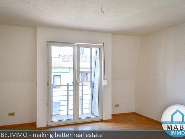 Wohnung zur Miete 195 € 1 Zimmer 30 m² 4. Geschoss frei ab sofort Lerschstraße 2 Marienthal Zwickau 08060