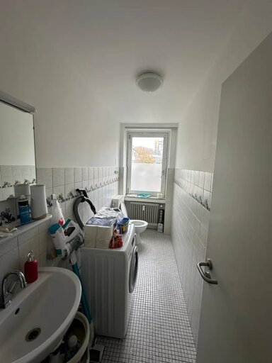 Wohnung zur Miete 700 € 3 Zimmer 97 m² frei ab sofort Ostwall 202- 204 Vier Wälle Krefeld 47798