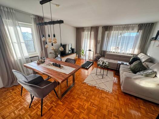 Terrassenwohnung zur Miete 681 € 3 Zimmer 72 m² Geschoss 2/3 frei ab 01.03.2026 Flurstraße 9 Ammerndorf 90614