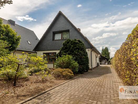 Einfamilienhaus zum Kauf 345.000 € 6 Zimmer 125 m² 1.333 m² Grundstück Einfeld Einfeld 24536