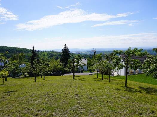 Grundstück zum Kauf 890.000 € 1.111 m² Grundstück frei ab sofort Liebersbronn Esslingen am Neckar 73732