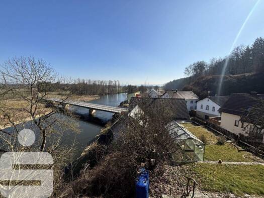 Wohnung zum Kauf 110.000 € 4 Zimmer 77 m² Schwandorf 92421