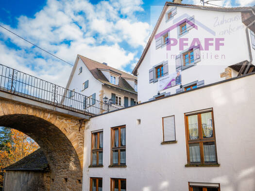 Mehrfamilienhaus zum Kauf 349.000 € 9 Zimmer 220 m² 303 m² Grundstück Tengen Tengen 78250